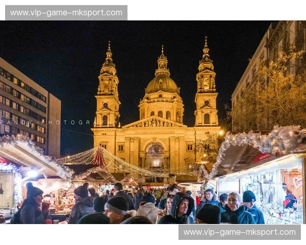 红白交响诗：当阿姆斯特丹的浪漫遇见慕尼黑的钢铁意志